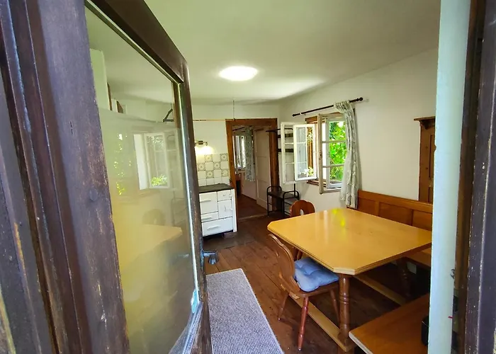 Gemuetliche Mit Kamin Und Garten * Garmisch-Partenkirchen