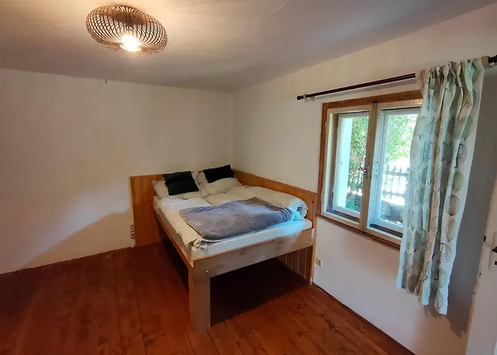 Gemuetliche Mit Kamin Und Garten Garmisch-Partenkirchen